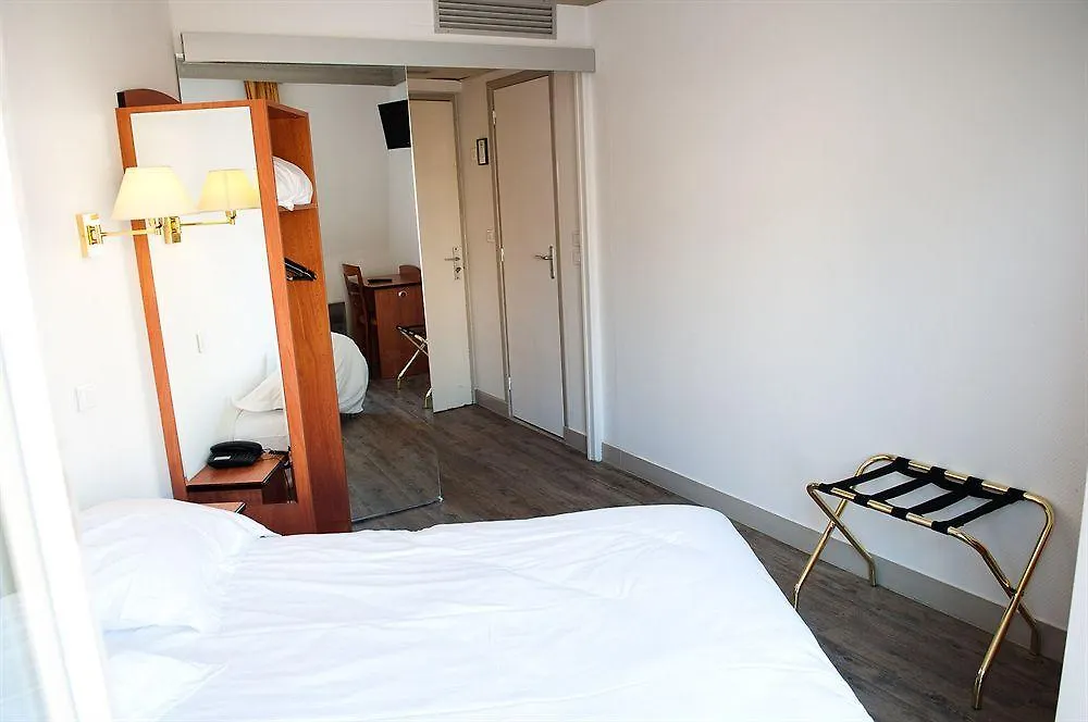 Korner Montparnasse Отель 3*