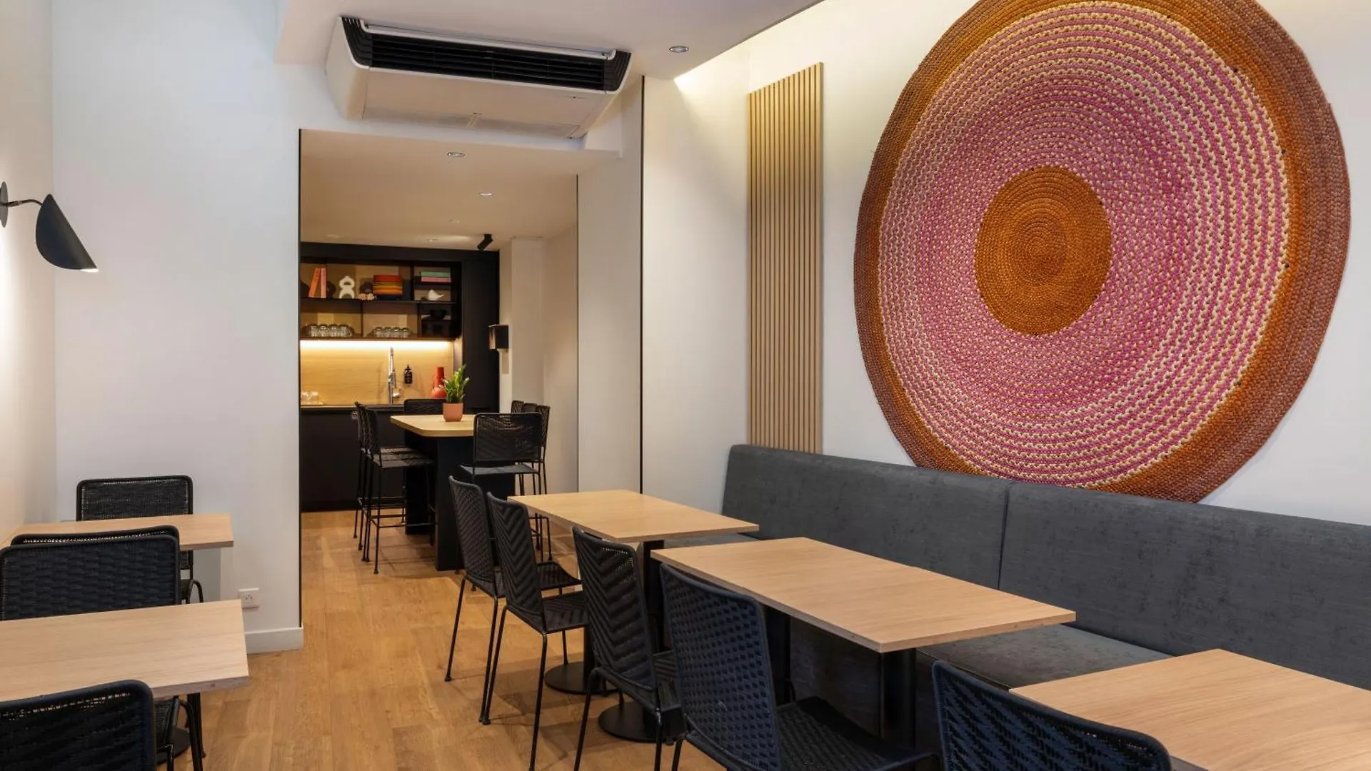 Korner Montparnasse 3* Paris