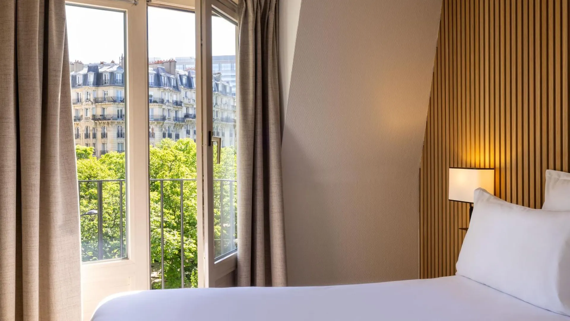 Korner Montparnasse Hotel